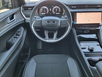 2027 Jeep Grand Cherokee GRAND CHEROKEE LAREDO ALTITUDE 4X4