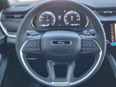 2027 Jeep Grand Cherokee GRAND CHEROKEE LAREDO ALTITUDE 4X4