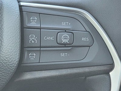 2027 Jeep Grand Cherokee GRAND CHEROKEE LAREDO ALTITUDE 4X4