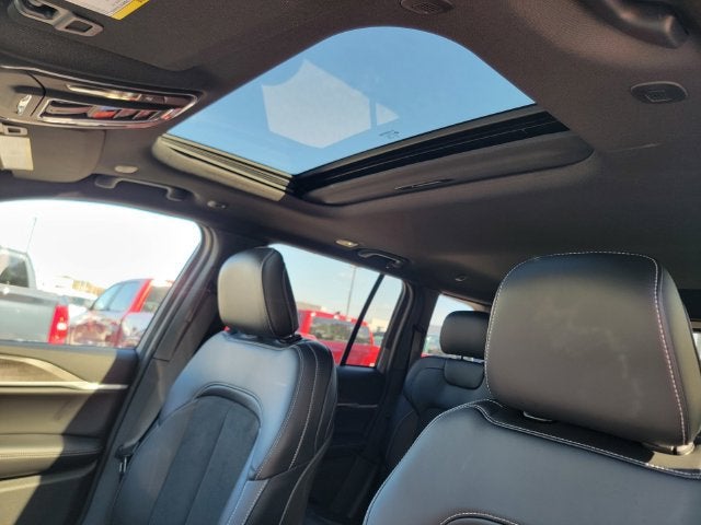 2027 Jeep Grand Cherokee GRAND CHEROKEE LAREDO ALTITUDE 4X4