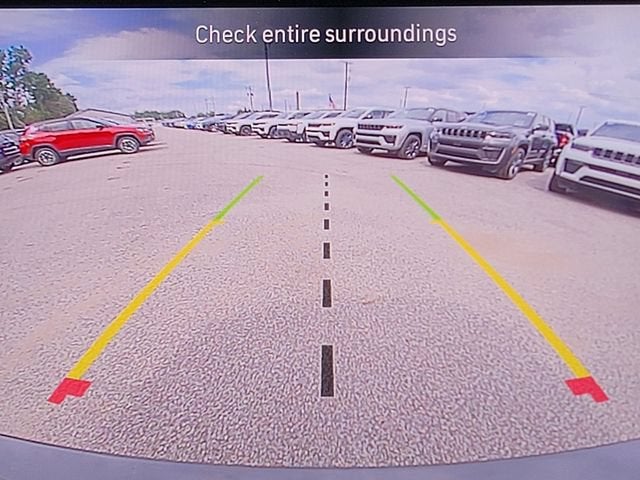 2026 Jeep Grand Cherokee GRAND CHEROKEE LAREDO ALTITUDE 4X4