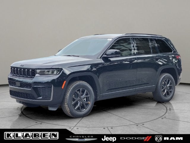 2027 Jeep Grand Cherokee GRAND CHEROKEE LAREDO ALTITUDE 4X4