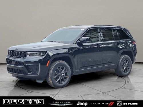 2027 Jeep Grand Cherokee GRAND CHEROKEE LAREDO ALTITUDE 4X4