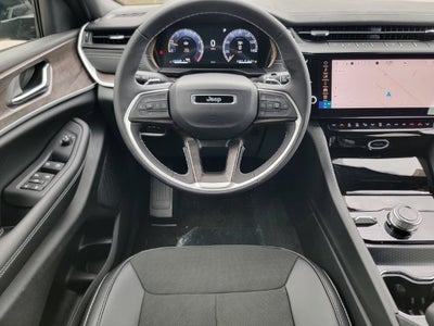 2027 Jeep Grand Cherokee GRAND CHEROKEE LAREDO ALTITUDE 4X4