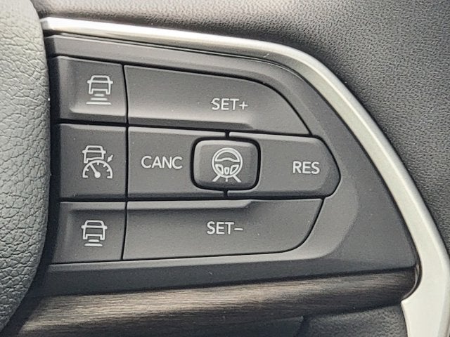 2027 Jeep Grand Cherokee GRAND CHEROKEE LAREDO ALTITUDE 4X4