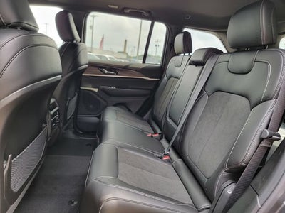 2026 Jeep Grand Cherokee GRAND CHEROKEE LAREDO ALTITUDE 4X4