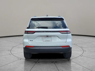 2026 Jeep Grand Cherokee GRAND CHEROKEE LAREDO ALTITUDE 4X4