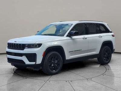 2026 Jeep Grand Cherokee GRAND CHEROKEE LAREDO ALTITUDE 4X4
