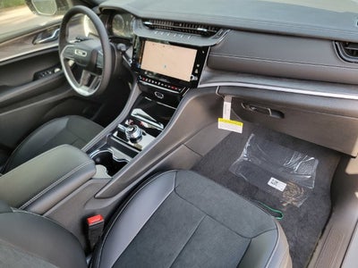 2027 Jeep Grand Cherokee GRAND CHEROKEE LAREDO ALTITUDE 4X4
