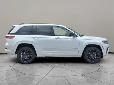 2026 Jeep Grand Cherokee GRAND CHEROKEE LIMITED RESERVE 4X4