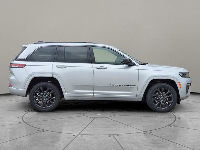 2026 Jeep Grand Cherokee GRAND CHEROKEE LIMITED RESERVE 4X4