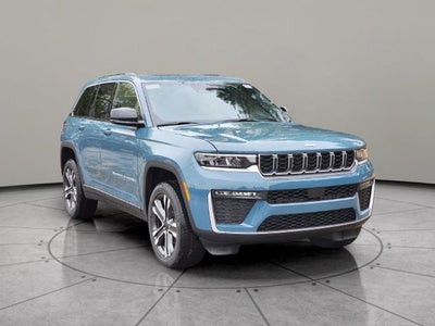 2027 Jeep Grand Cherokee GRAND CHEROKEE LIMITED 4X4