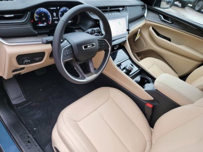 2027 Jeep Grand Cherokee GRAND CHEROKEE LIMITED 4X4