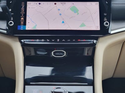 2027 Jeep Grand Cherokee GRAND CHEROKEE LIMITED 4X4