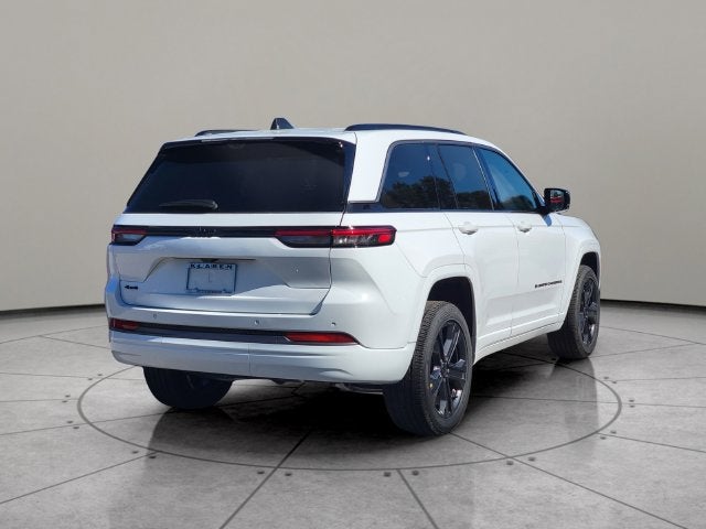 2027 Jeep Grand Cherokee GRAND CHEROKEE LIMITED RESERVE 4X4