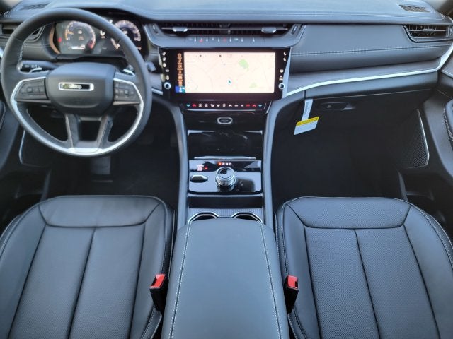 2027 Jeep Grand Cherokee GRAND CHEROKEE LIMITED RESERVE 4X4