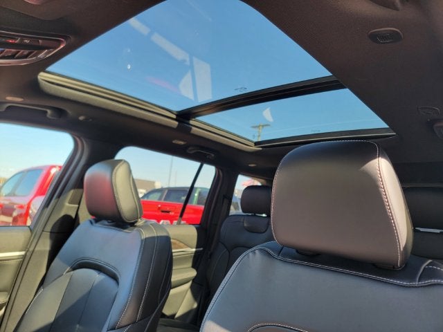 2027 Jeep Grand Cherokee GRAND CHEROKEE LIMITED RESERVE 4X4