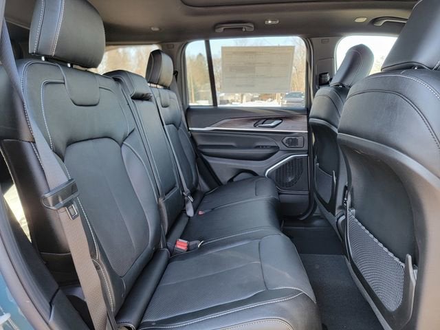 2026 Jeep Grand Cherokee GRAND CHEROKEE LIMITED RESERVE 4X4