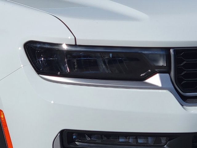 2027 Jeep Grand Cherokee GRAND CHEROKEE LIMITED 4X4