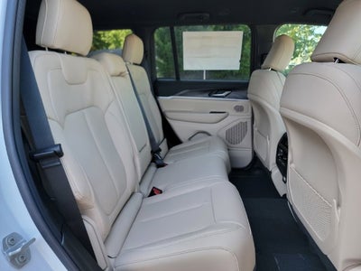 2027 Jeep Grand Cherokee GRAND CHEROKEE LIMITED 4X4