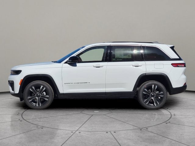 2027 Jeep Grand Cherokee GRAND CHEROKEE LIMITED 4X4