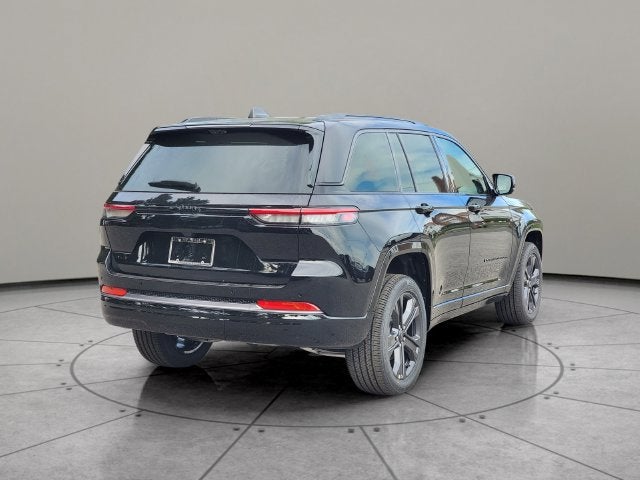 2027 Jeep Grand Cherokee GRAND CHEROKEE LIMITED RESERVE 4X4
