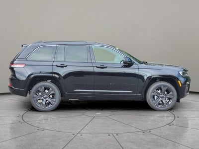 2027 Jeep Grand Cherokee GRAND CHEROKEE LIMITED RESERVE 4X4