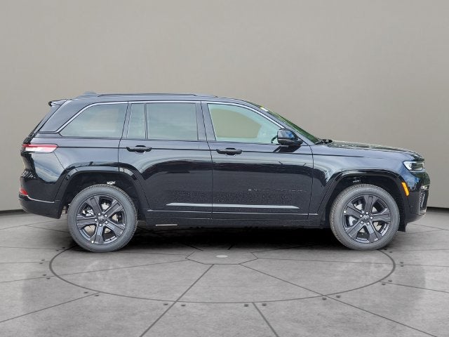 2027 Jeep Grand Cherokee GRAND CHEROKEE LIMITED RESERVE 4X4