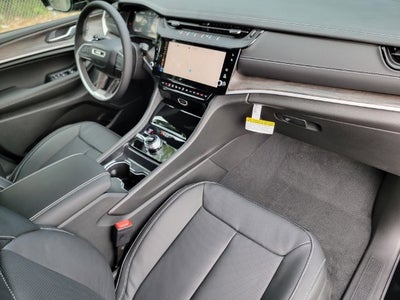 2027 Jeep Grand Cherokee GRAND CHEROKEE LIMITED RESERVE 4X4