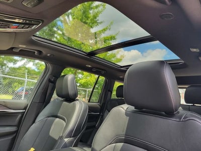 2026 Jeep Grand Cherokee GRAND CHEROKEE LIMITED RESERVE 4X4
