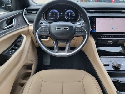 2027 Jeep Grand Cherokee GRAND CHEROKEE LIMITED 4X4