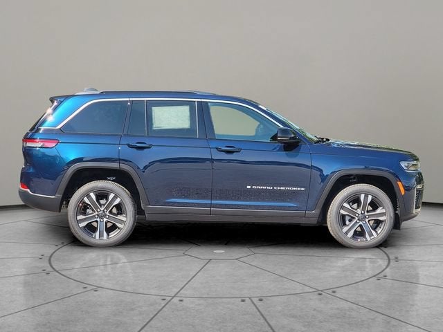 2027 Jeep Grand Cherokee Limited