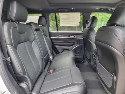 2026 Jeep Grand Cherokee GRAND CHEROKEE LIMITED RESERVE 4X4