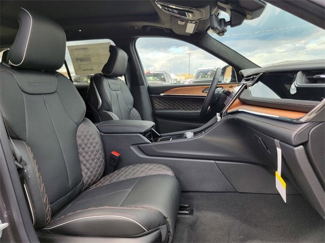 2025 Jeep Grand Cherokee GRAND CHEROKEE SUMMIT RESERVE 4X4