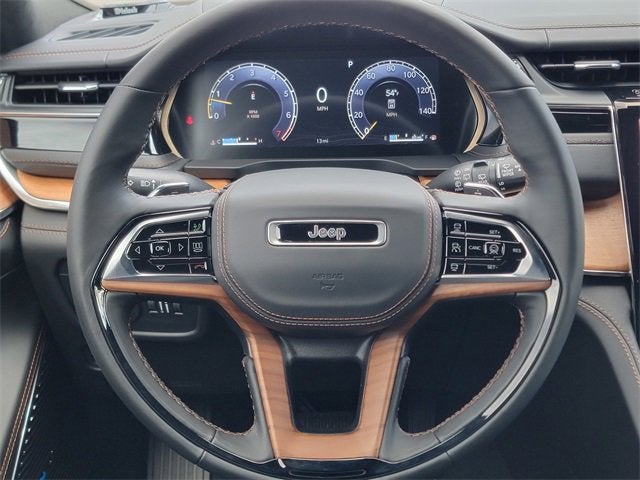 2025 Jeep Grand Cherokee GRAND CHEROKEE SUMMIT RESERVE 4X4