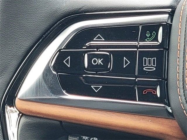 2025 Jeep Grand Cherokee GRAND CHEROKEE SUMMIT RESERVE 4X4