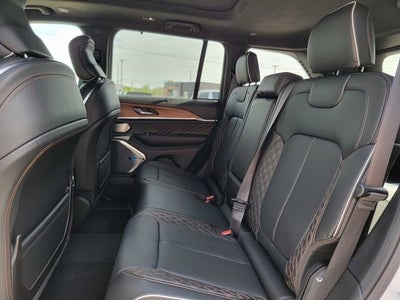 2026 Jeep Grand Cherokee GRAND CHEROKEE SUMMIT 4X4