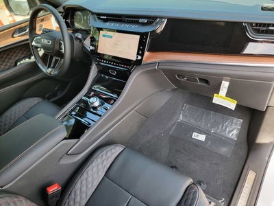 2026 Jeep Grand Cherokee GRAND CHEROKEE SUMMIT 4X4