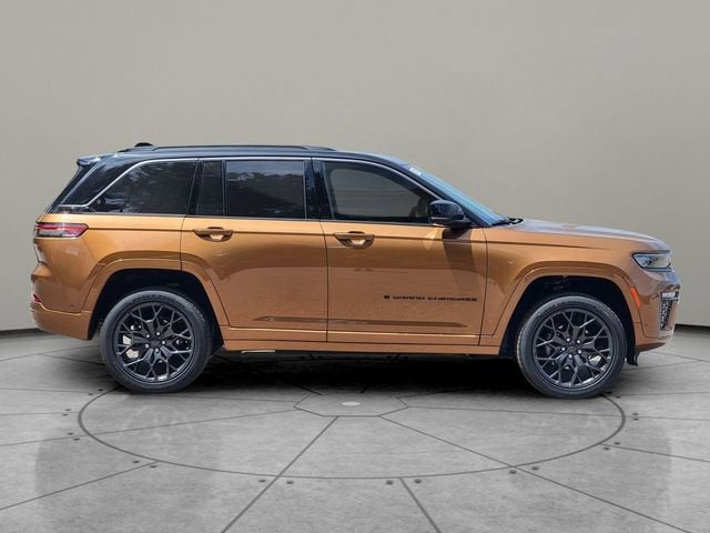 2026 Jeep Grand Cherokee GRAND CHEROKEE SUMMIT 4X4