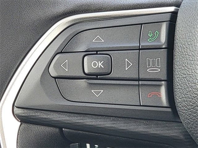 2025 Jeep Grand Cherokee GRAND CHEROKEE L LAREDO X 4X4