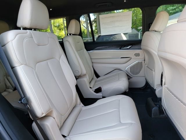 2026 Jeep Grand Cherokee GRAND CHEROKEE L LIMITED 4X4