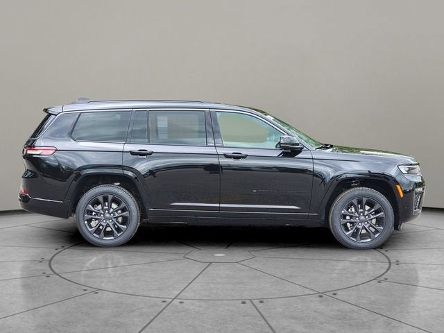 2026 Jeep Grand Cherokee GRAND CHEROKEE L LIMITED RESERVE 4X4
