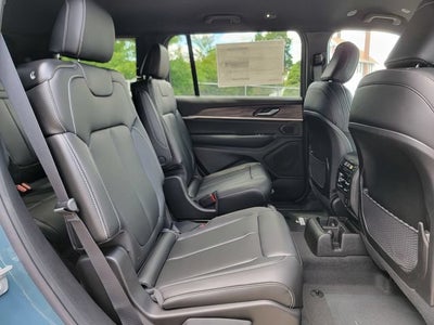 2026 Jeep Grand Cherokee GRAND CHEROKEE L LIMITED 4X4