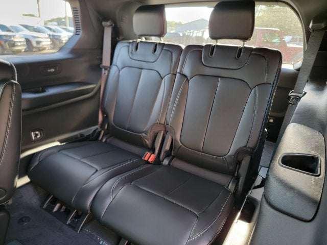 2027 Jeep Grand Cherokee GRAND CHEROKEE L LIMITED 4X4