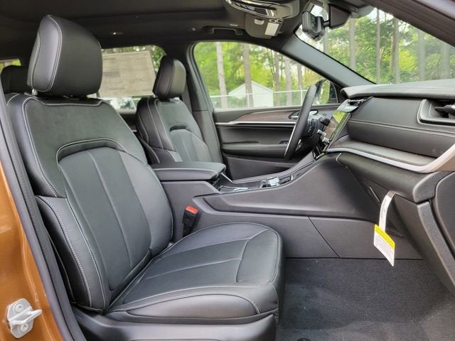 2026 Jeep Grand Cherokee GRAND CHEROKEE L LIMITED RESERVE 4X4