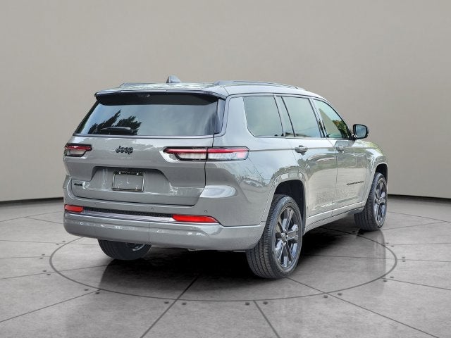 2027 Jeep Grand Cherokee GRAND CHEROKEE L LIMITED RESERVE 4X4