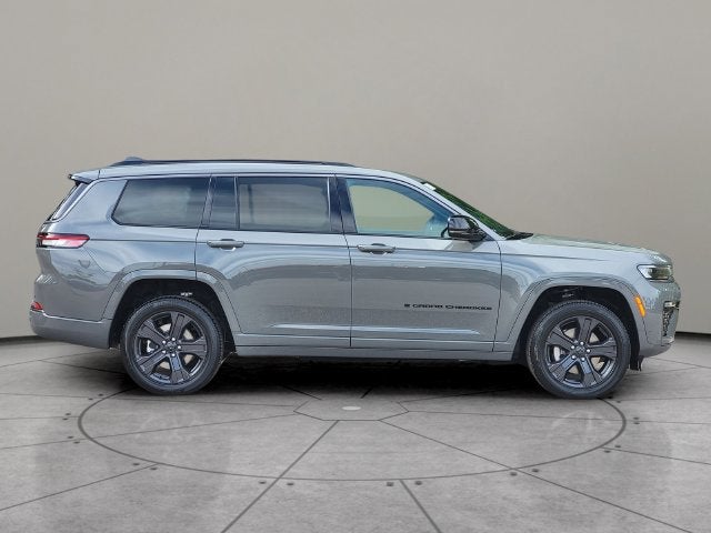 2027 Jeep Grand Cherokee GRAND CHEROKEE L LIMITED RESERVE 4X4