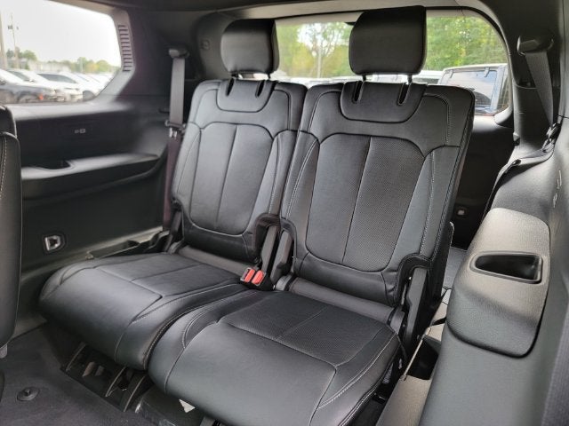 2027 Jeep Grand Cherokee GRAND CHEROKEE L LIMITED RESERVE 4X4