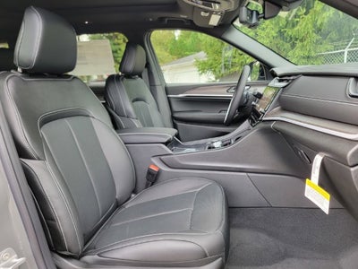 2027 Jeep Grand Cherokee GRAND CHEROKEE L LIMITED RESERVE 4X4