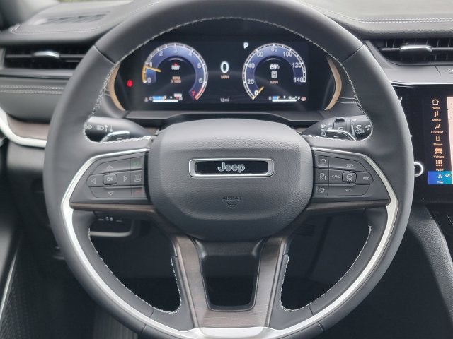2027 Jeep Grand Cherokee GRAND CHEROKEE L LIMITED RESERVE 4X4